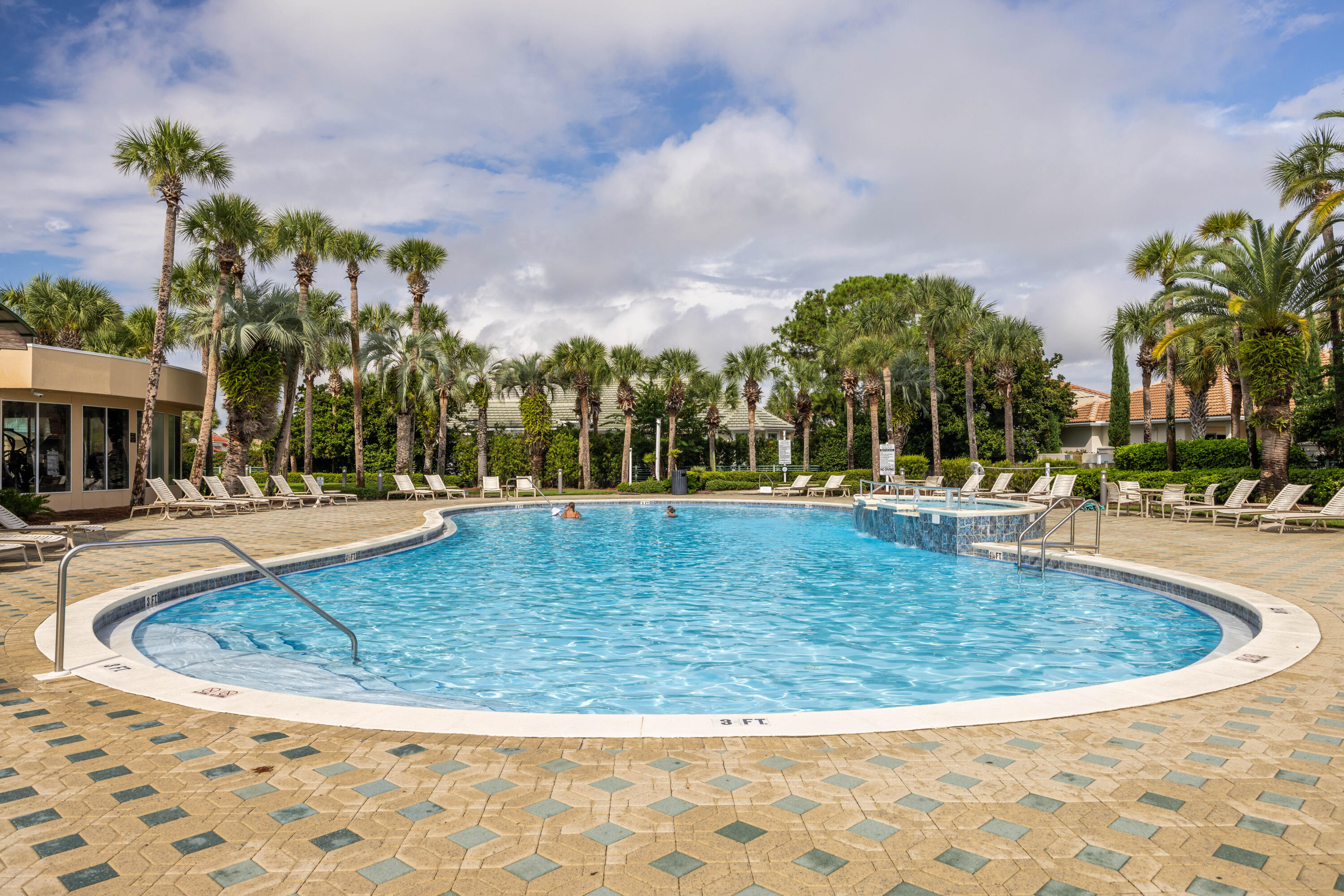 4700 Rendezvous Cove Destin, FL 32541 - Photo 49 of 59 pool