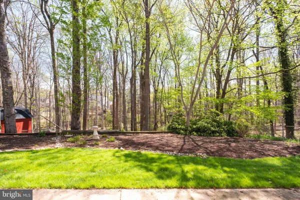 $775,000 | 8709 Powder Horn Road, Springfield, VA 22152