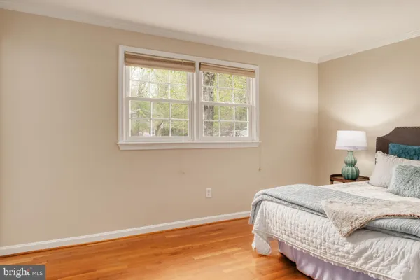 $775,000 | 8709 Powder Horn Road, Springfield, VA 22152