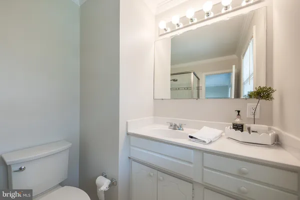 $775,000 | 8709 Powder Horn Road, Springfield, VA 22152