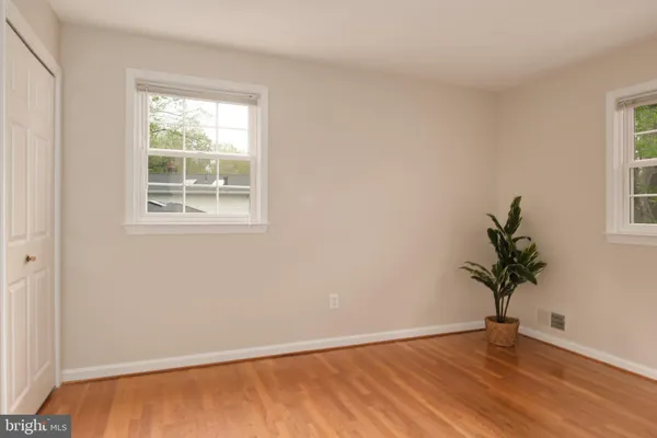 $775,000 | 8709 Powder Horn Road, Springfield, VA 22152