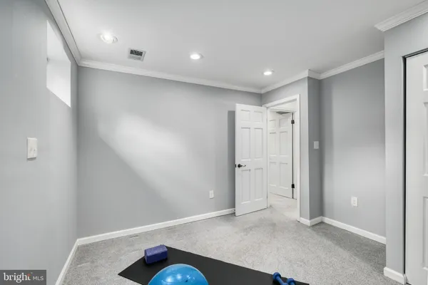 $775,000 | 8709 Powder Horn Road, Springfield, VA 22152