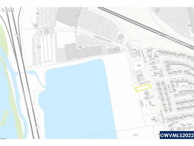 Lancaster Salem, OR 97317 - Photo 3 of 5 a picture of a bathroom with a window