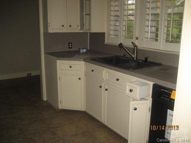203 Lenoir Road Morganton, NC 28655 - Photo 3 of 11 Gallery Image 3