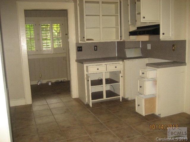 203 Lenoir Road Morganton, NC 28655 - Photo 6 of 11 Gallery Image 6