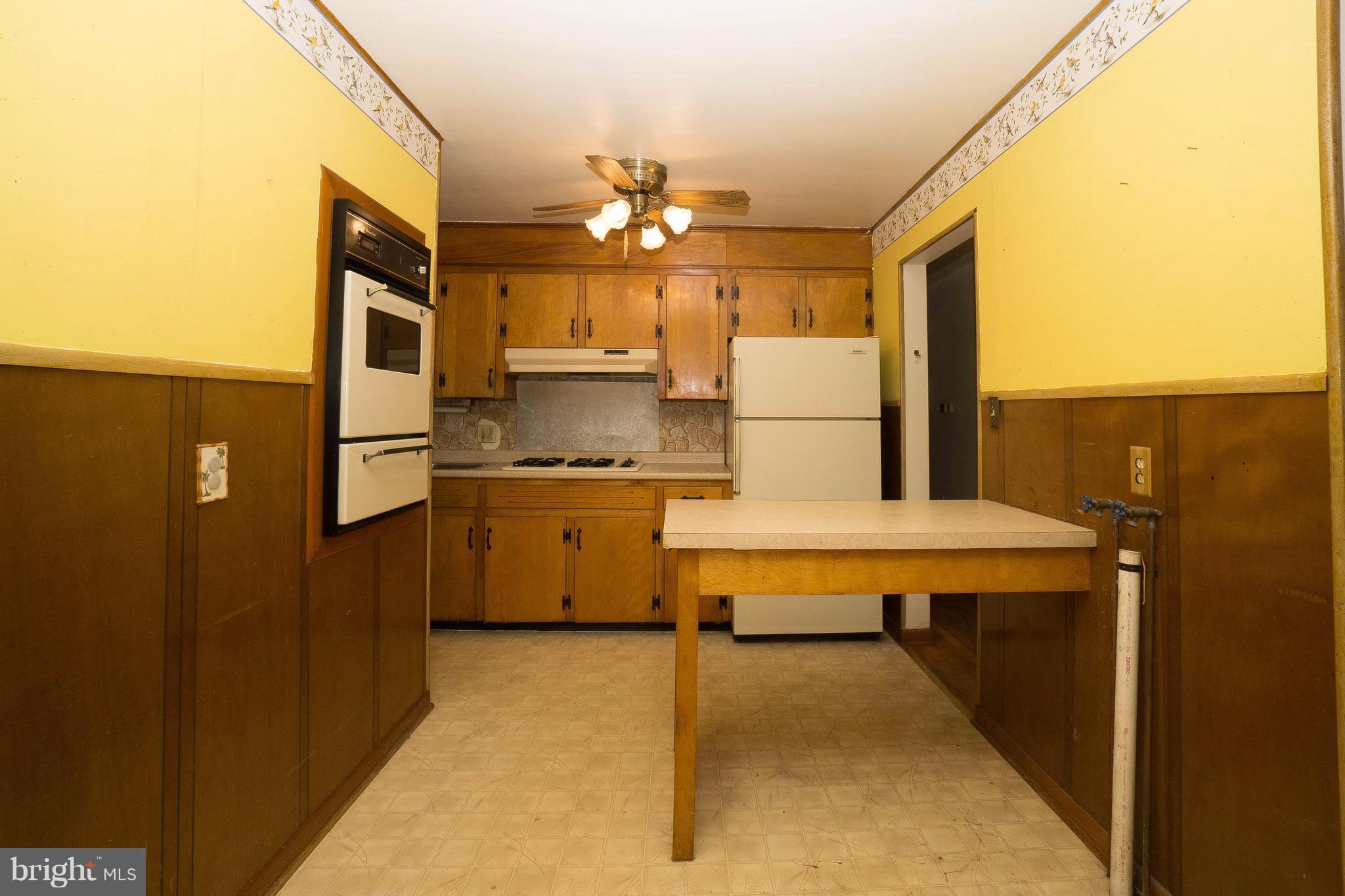 61 Spring Street Harpers Ferry, WV 25425 - Photo 7 of 18 Kitchen