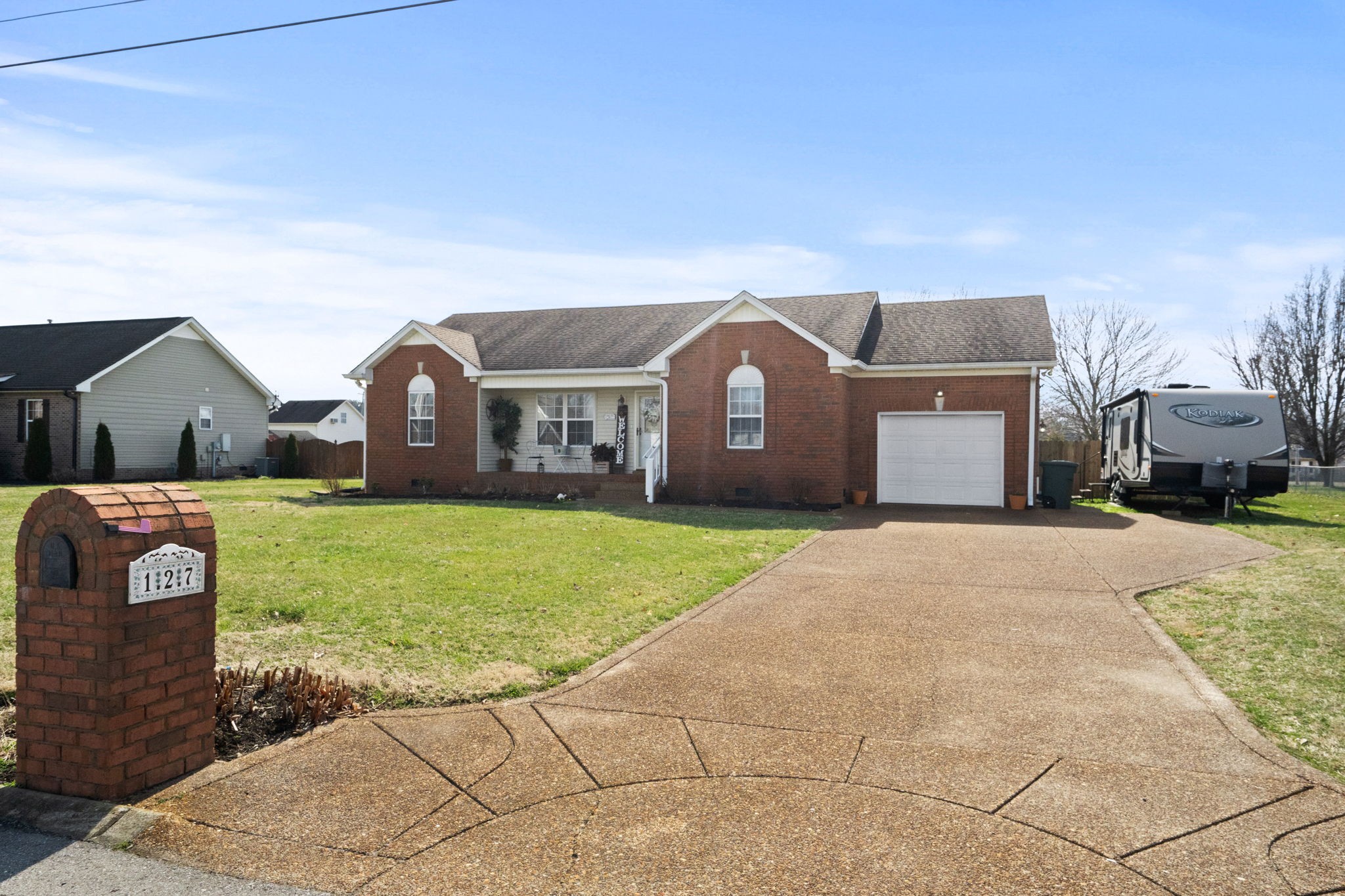 127 Megan Dr  