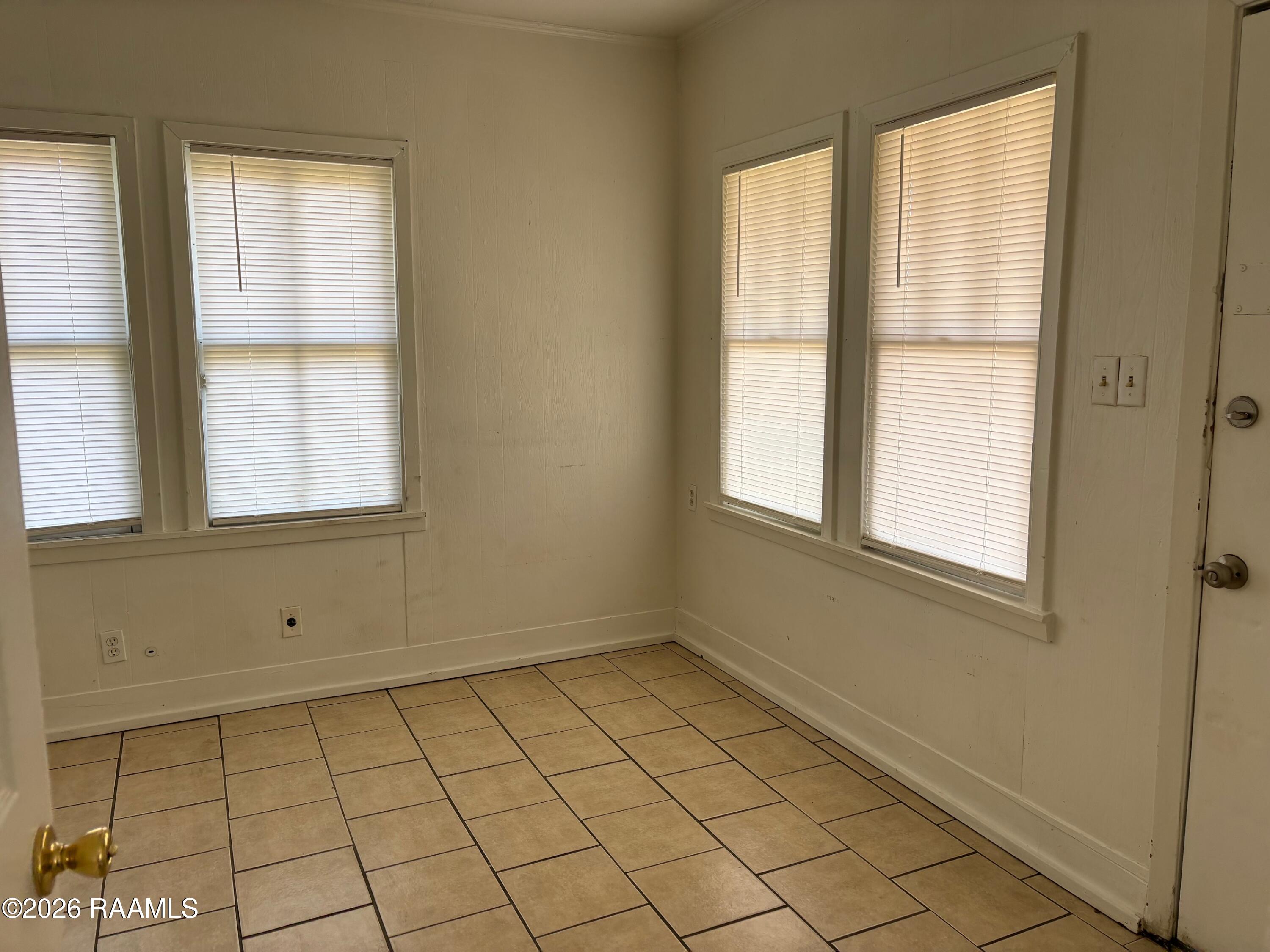 205 Haig Street Lafayette, LA 70501 - Photo 5 of 8 205 Haig - Living Room