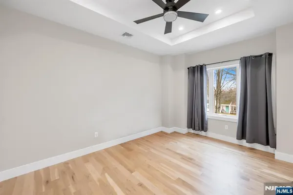 $2,295,000 | 495 Wilson Avenue, Paramus, NJ 07652