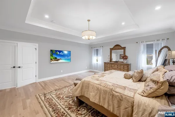 $2,295,000 | 495 Wilson Avenue, Paramus, NJ 07652