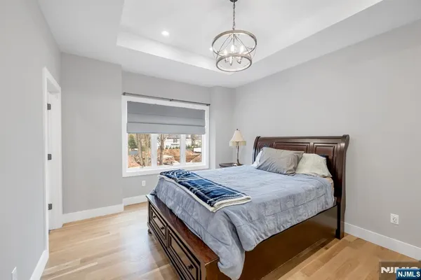 $2,295,000 | 495 Wilson Avenue, Paramus, NJ 07652