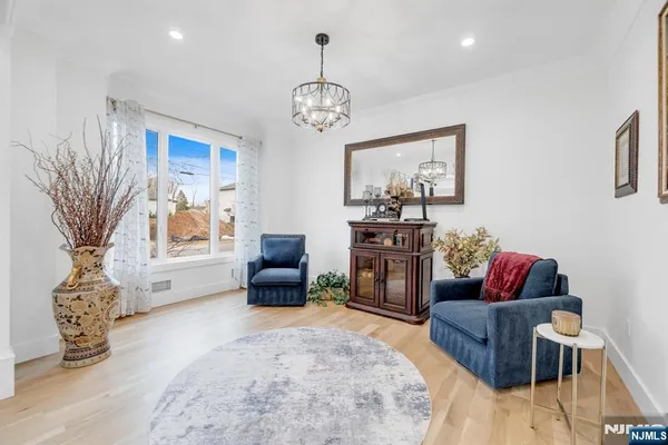 $2,295,000 | 495 Wilson Avenue, Paramus, NJ 07652