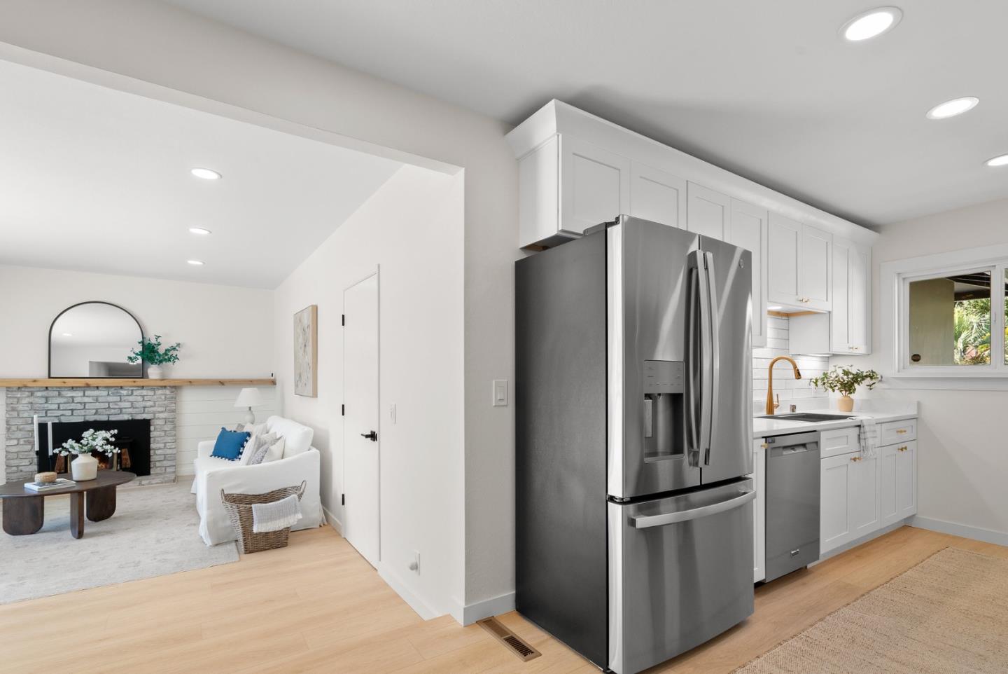 106 Wesley Street Capitola, CA 95010 - Photo 15 of 44