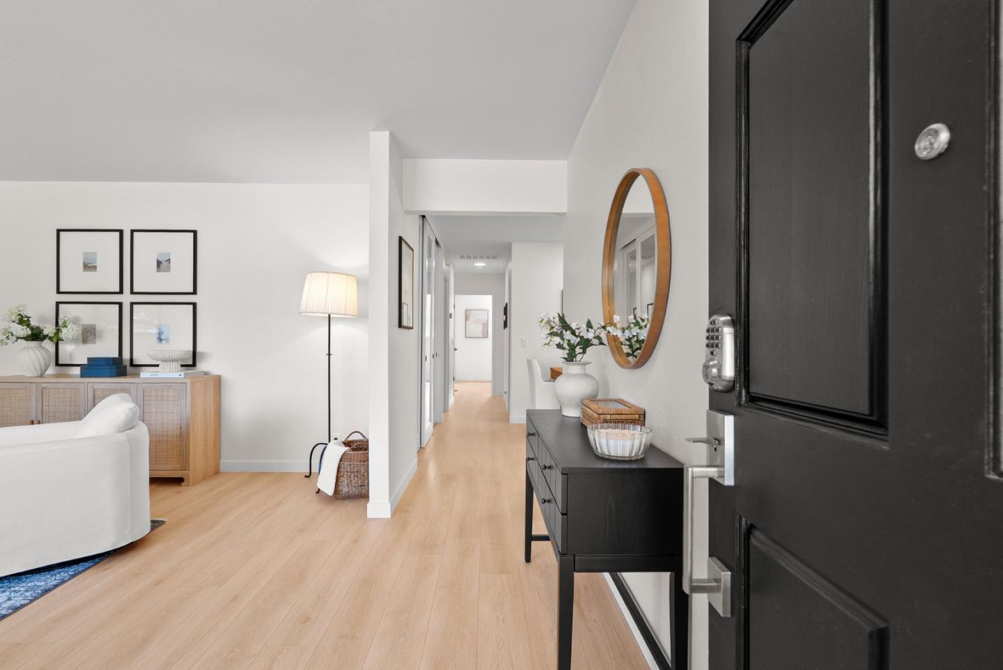 106 Wesley Street Capitola, CA 95010 - Photo 5 of 44