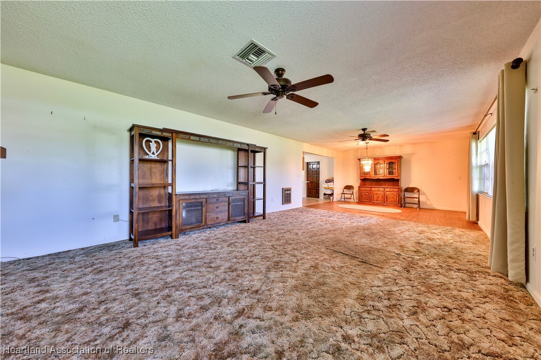 4218 Westminster Road Sebring, FL 33875 - Photo 3 of 17