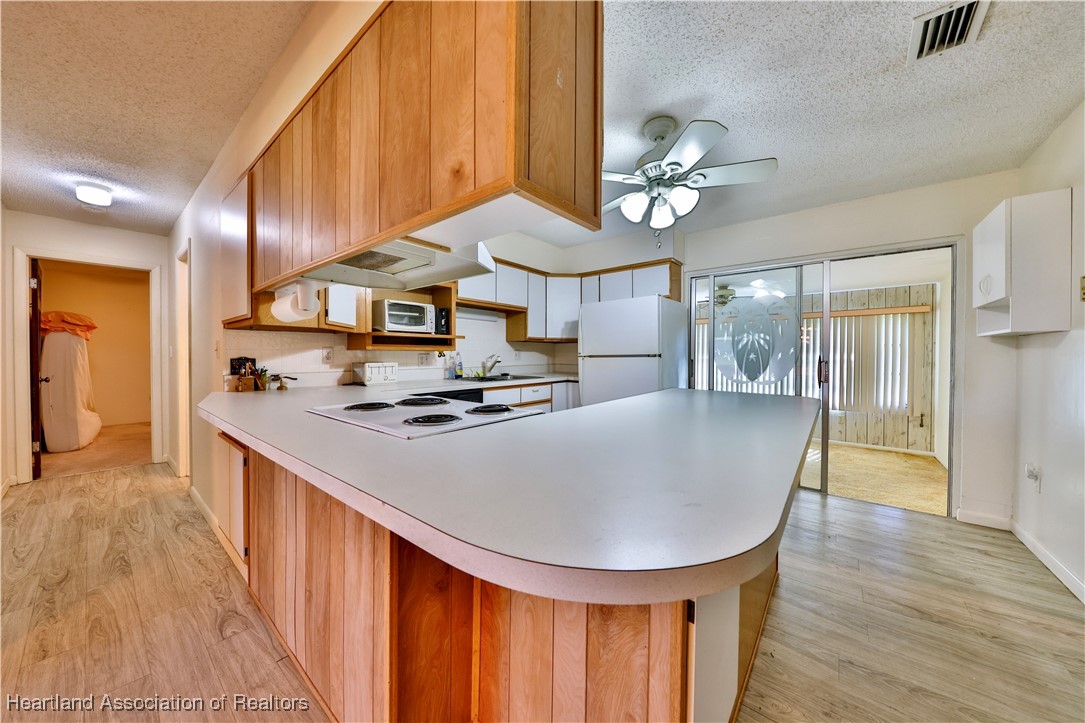 4218 Westminster Road Sebring, FL 33875 - Photo 6 of 17