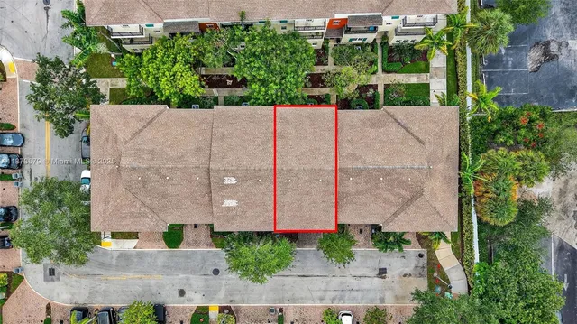 $445,000 | 617 Southwest 1st Avenue, Pompano Beach, FL 33060