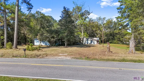 $120,000 | 16011 Peairs Road, Pride, LA 70770