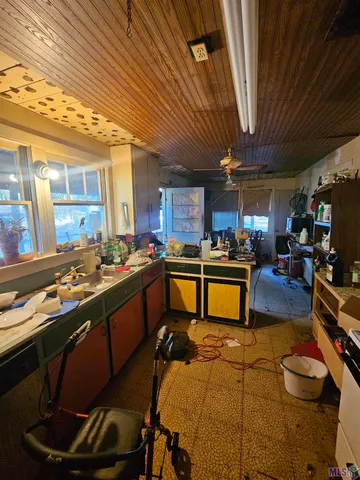 $130,000 | 16011 Peairs Road, Pride, LA 70770