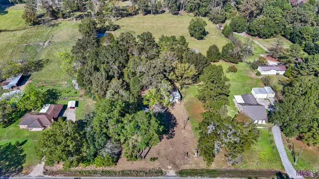 $130,000 | 16011 Peairs Road, Pride, LA 70770