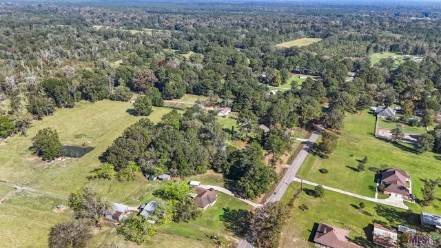 $130,000 | 16011 Peairs Road, Pride, LA 70770