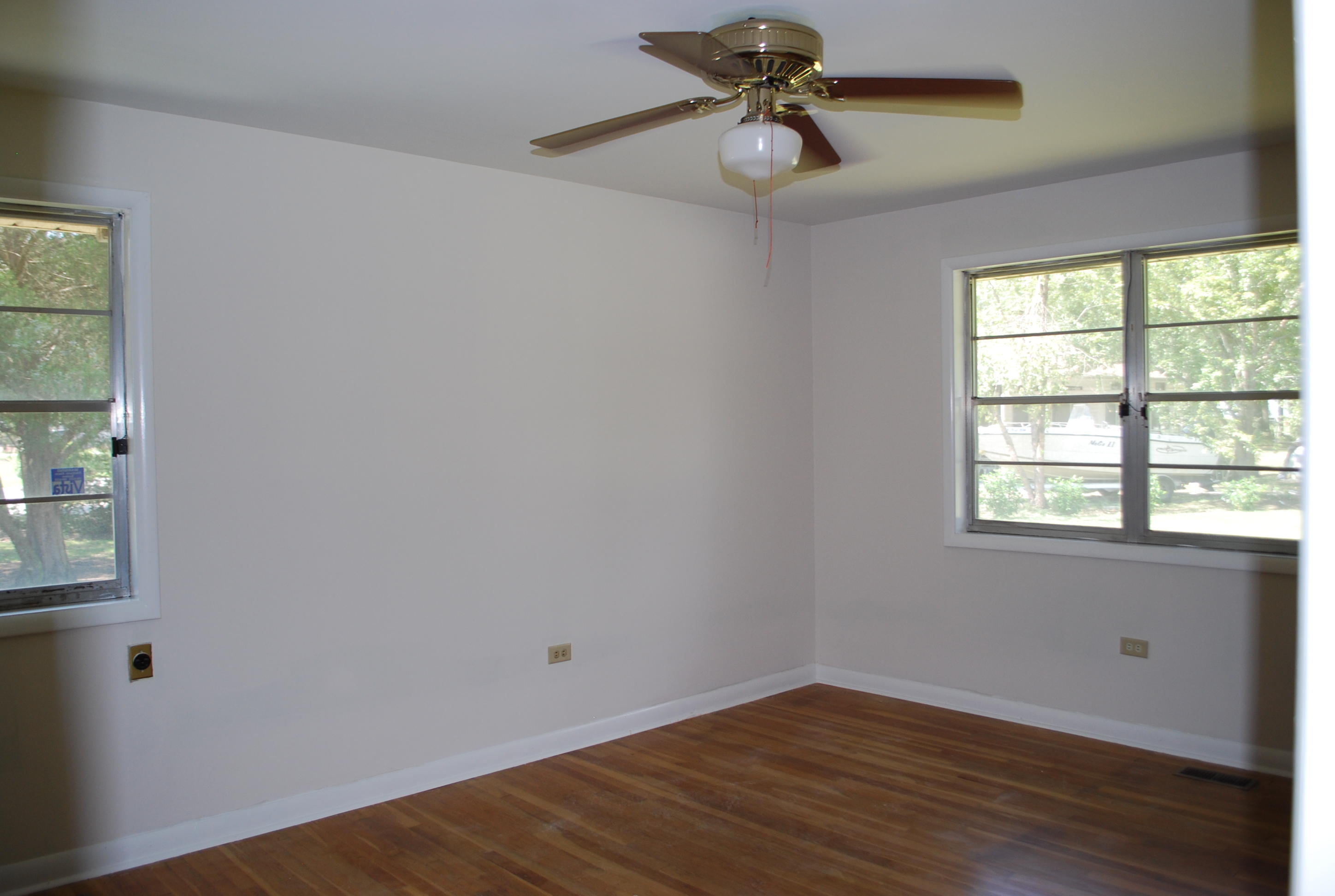 102 Magnolia Street Ladson, SC 29456 - Photo 6 of 11 DSC_7064