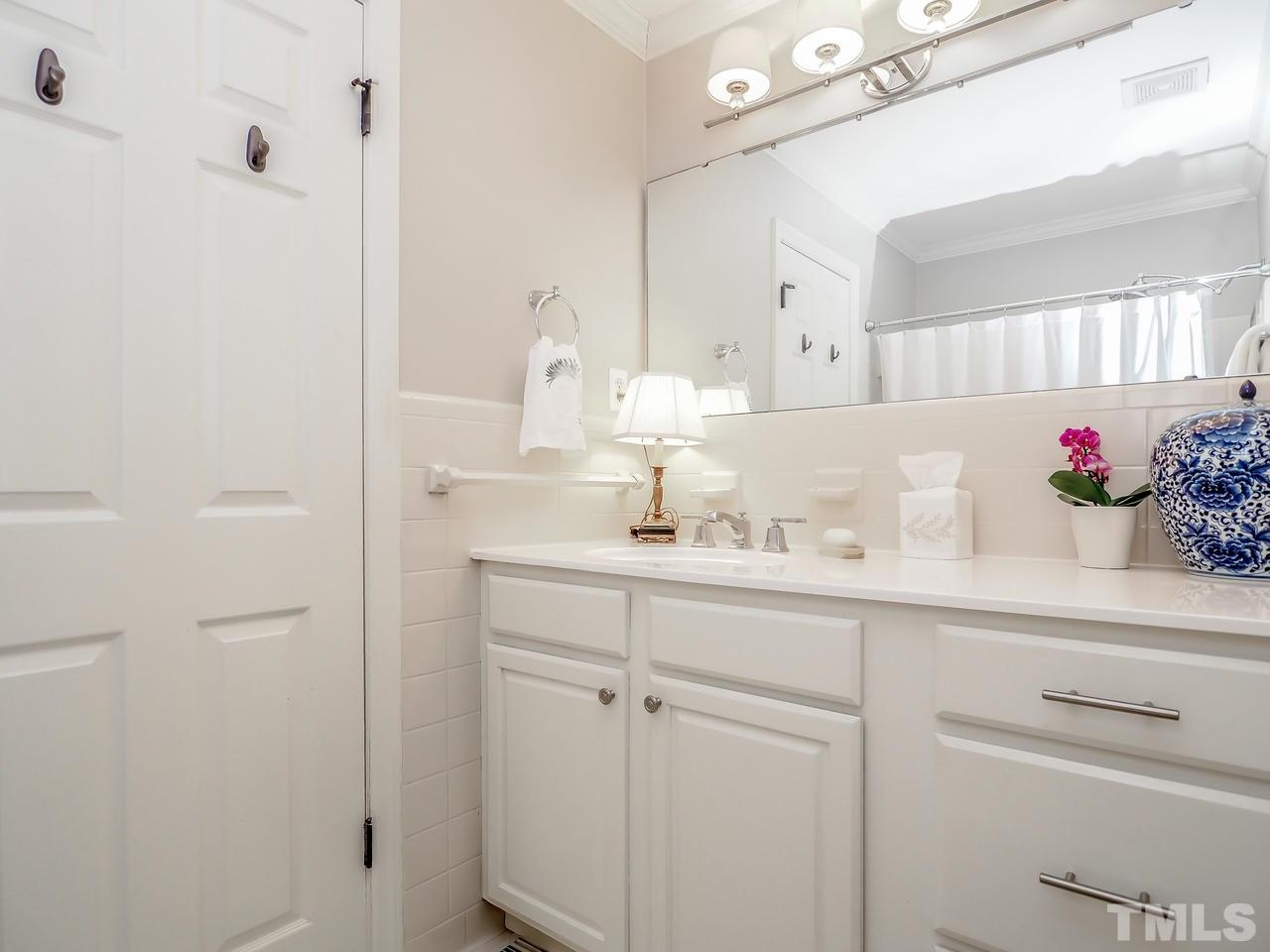 821 Macon Place Raleigh, NC 27609 - Photo 20 of 30