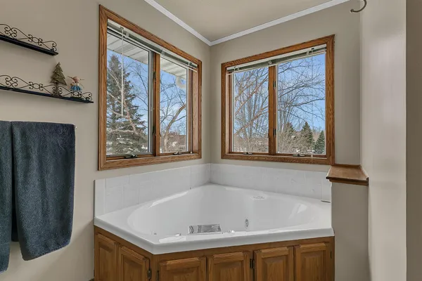 $410,000 | 1314 West Oakes Drive, St. Cloud, MN 56303