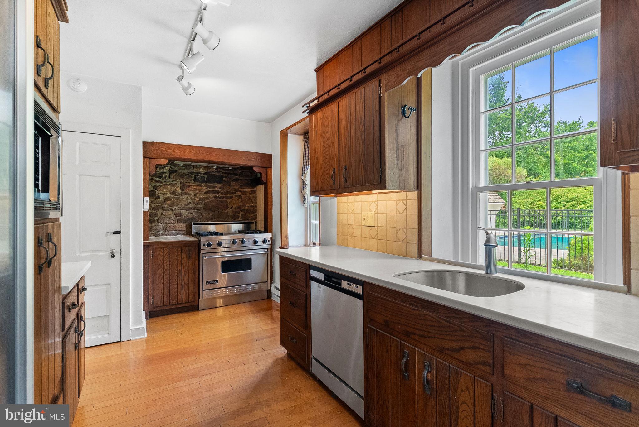 4783 Landisville Road Doylestown, PA 18902 - Photo 15 of 79