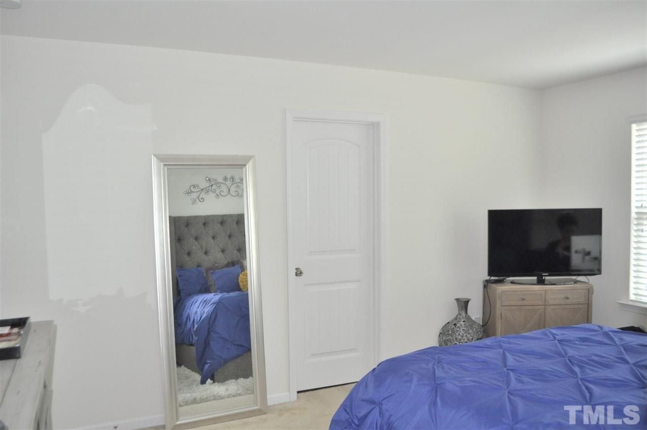 3011 Bluegrove Road Raleigh, NC 27610 - Photo 22 of 26