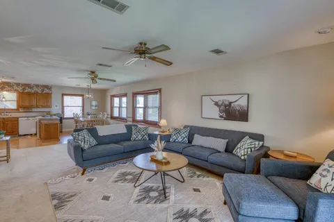 $595,000 | 607 County Road 142, Burnet, TX 78611