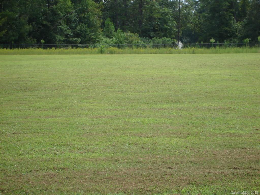 4432 Gibbon Road Charlotte, NC 28269 - Photo 2 of 3