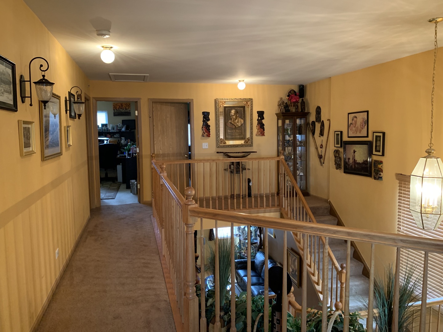 21211 Gray Hawk Drive Matteson, IL 60443 - Photo 18 of 36 a view of a hallway with wooden floor