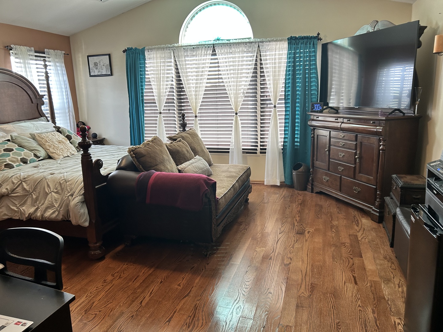 21211 Gray Hawk Drive Matteson, IL 60443 - Photo 24 of 36 a bedroom with a bed and a flat tv screen on dresser