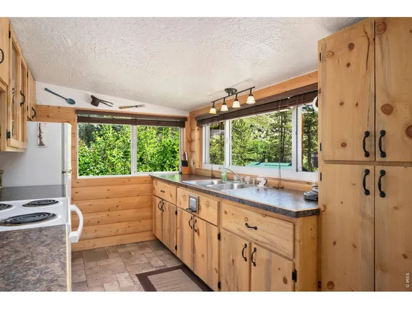 $230,000 | 47 Falls Creek Drive, Bellvue, CO 80512