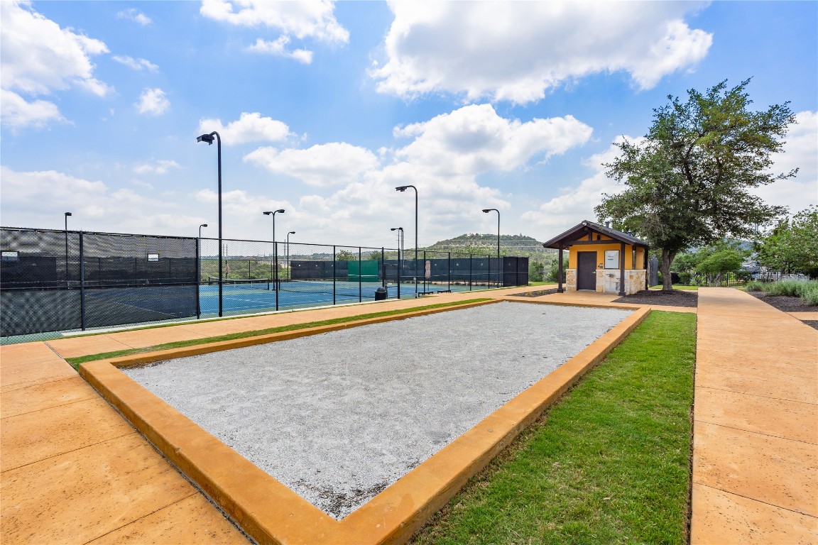 904 Arundel Road Lakeway, TX 78738 - Photo 36 of 40 a view of swimming pool