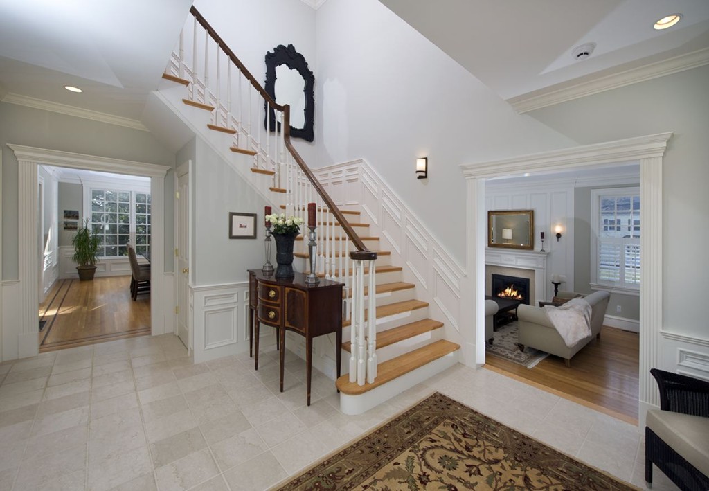 158 Bristol Road Wellesley, MA 02481 - Photo 3 of 29