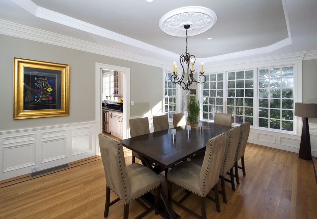 158 Bristol Road Wellesley, MA 02481 - Photo 4 of 29