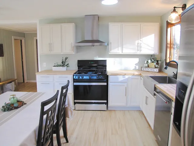 $399,900 | 10168 North Edgewood Shores Road, Edgerton, WI 53534