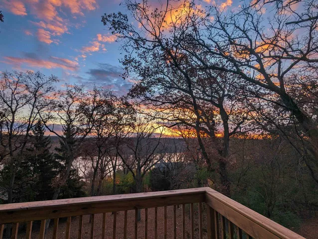 $399,900 | 10168 North Edgewood Shores Road, Edgerton, WI 53534