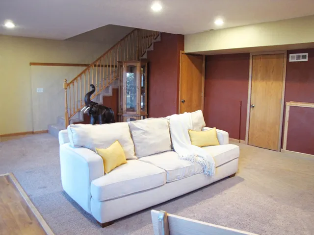 $399,900 | 10168 North Edgewood Shores Road, Edgerton, WI 53534