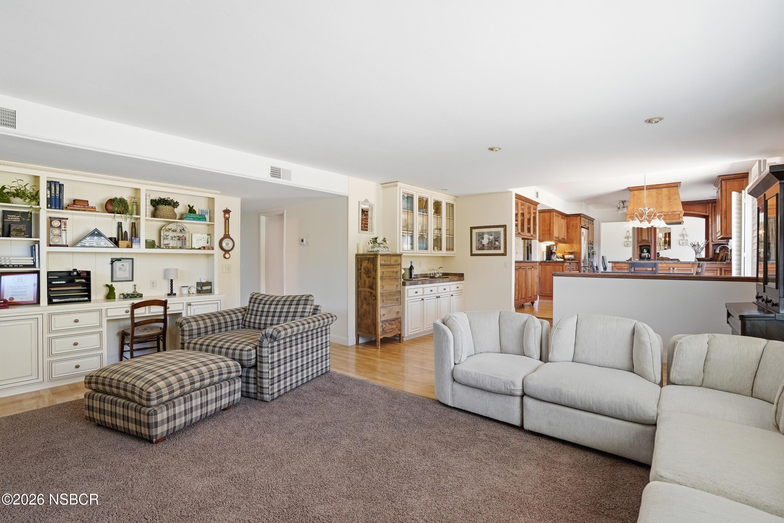 4475 Whitecliff Place Santa Maria, CA 93455 - Photo 14 of 44 4475 Whitecliff Pl