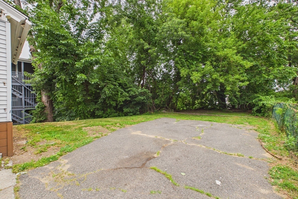 1386-1388 Worcester Street Springfield, MA 01151 - Photo 36 of 38