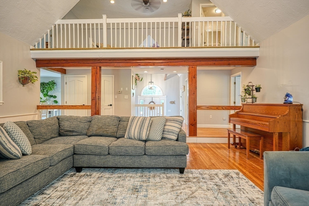 76 Kendall Road Tewksbury, MA 01876 - Photo 11 of 37 Gallery Image 11
