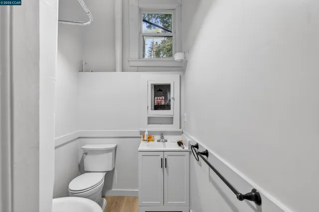 $835,000 | 725 Loring Avenue, Crockett, CA 94525