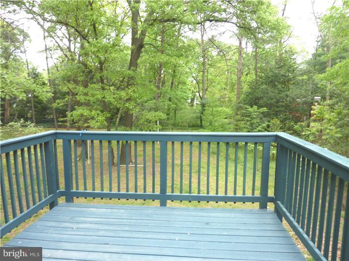 298 Evergreen Road Barrington, NJ 08007 - Photo 11 of 15 Deck