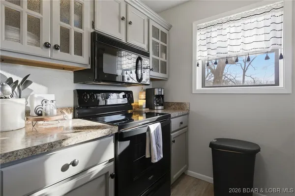 $259,000 | 2500 Bay Point Lane, Unit 721, Osage Beach, MO 65065