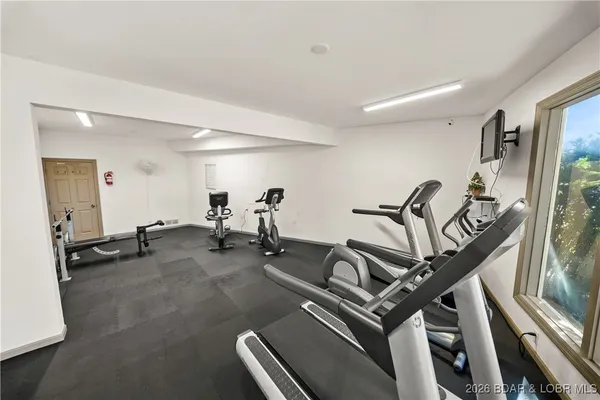 $259,000 | 2500 Bay Point Lane, Unit 721, Osage Beach, MO 65065