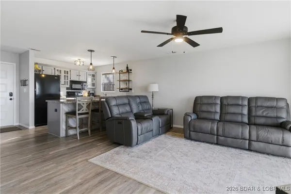 $259,000 | 2500 Bay Point Lane, Unit 721, Osage Beach, MO 65065