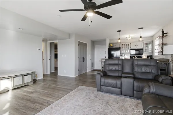 $259,000 | 2500 Bay Point Lane, Unit 721, Osage Beach, MO 65065